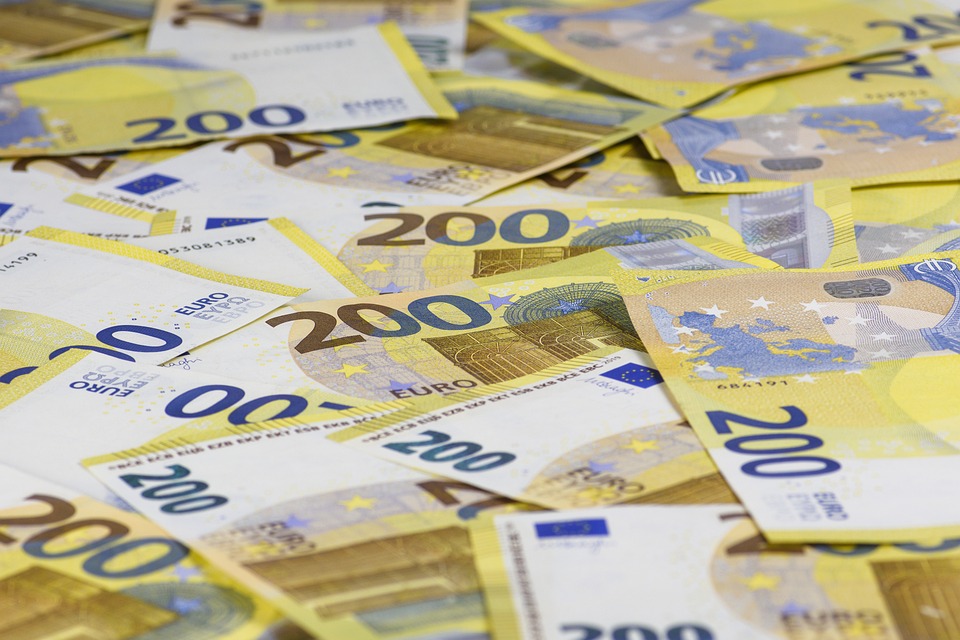 eura dvoustovky